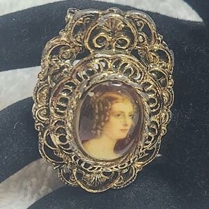 Vintage  Portrait Brooch Gold Tone Filigree Ornate Cameo Pin